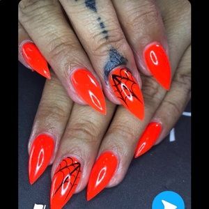 Meet your Posher, Ebonie